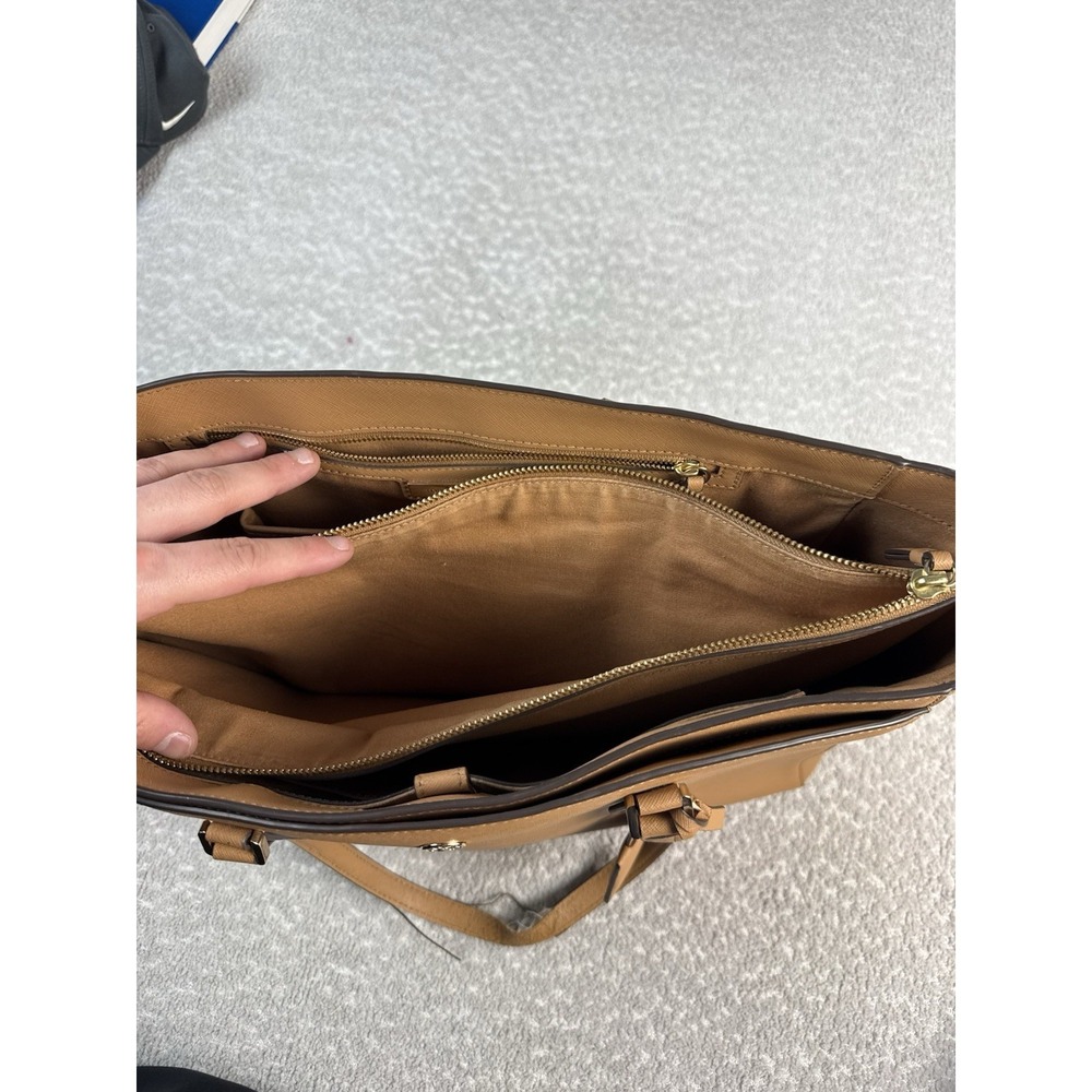 Tory Burch Womens Large Robinson Tan Leather Tote in Cardamom‎ - Picture 6 of 9
